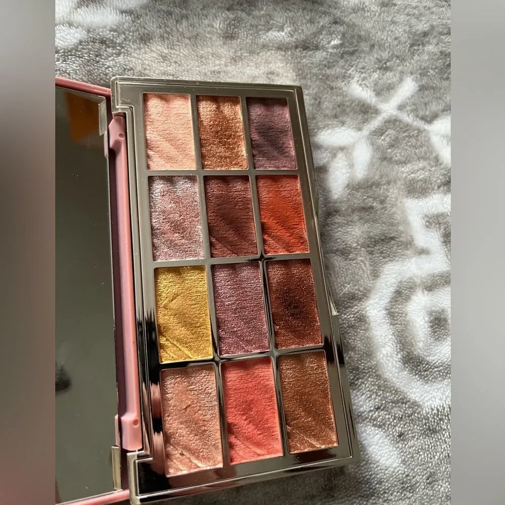 Makeup eyeshadow palettes‎ bundle